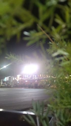 Comentarii opinii despre Bizarro Cafe Bar