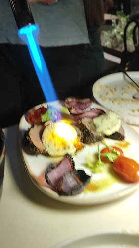 Opinii despre Plaza Pichincha în Rosario - Gastronomía y hostelería