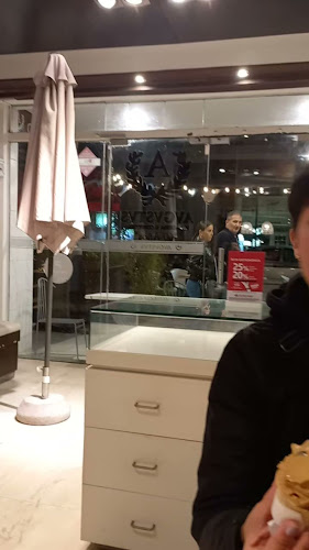 Opinii despre Augustus Heladería în Mar del Plata - Gastronomía y hostelería