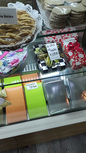 Opinii despre Panaderia Y Confiteria "La Independencia Argentina" în Virreyes - Gastronomía y hostelería
