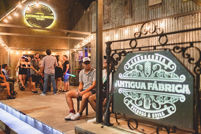 ANTIGUA FABRICA BAR