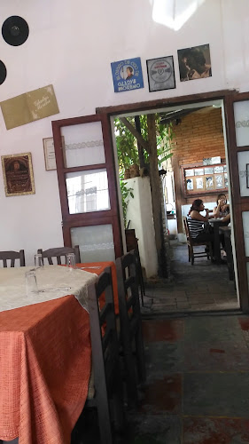 Opinii despre El Aljibe Comida Típica în Santa Fe - Gastronomía y hostelería