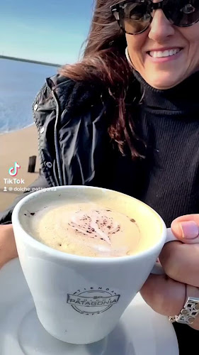 Opinii despre Tienda Dolche Patagonia PUERTO GARDELLA în Necochea - Gastronomía y hostelería
