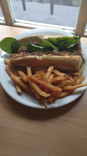 Comentarii opinii despre KPELUSZ