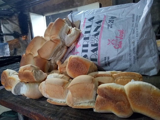 Opinii despre Panaderia JYL ROSALES în Santa Fe de la Vera Cruz - Gastronomía y hostelería