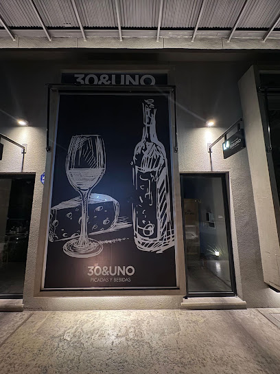 30&UNO Picadas y Bebidas