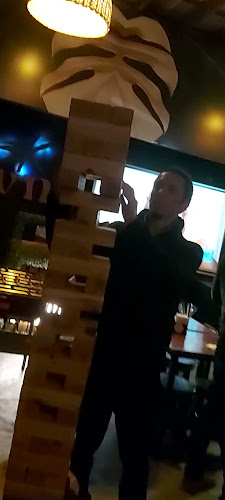 Mr. Brown Adrogue - Gastronomía y hostelería