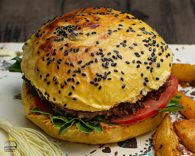 BLEND's burgers & pizzas