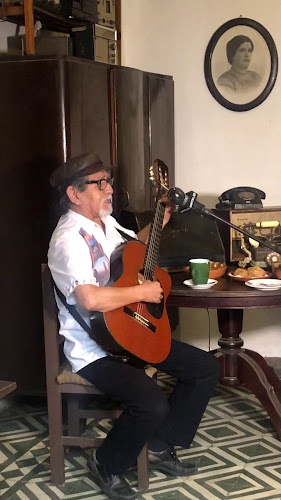 Opinii despre El Aljibe Comida Típica în Santa Fe - Gastronomía y hostelería