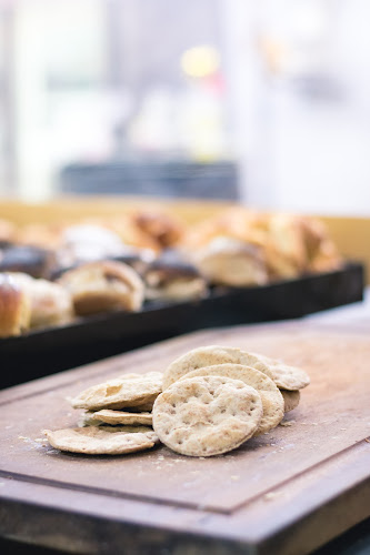 C. 64 322, B1900 La Plata, Provincia de Buenos Aires