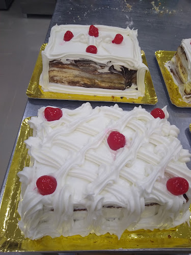 Comentarii opinii despre Panaderia Y Confiteria Dulce Tentaciones