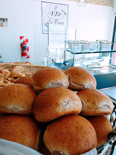 Opinii despre La Pana. Panaderia artesanal în Comodoro Rivadavia - Gastronomía y hostelería