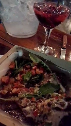 Opinii despre Damiana în Neuquén - Gastronomía y hostelería