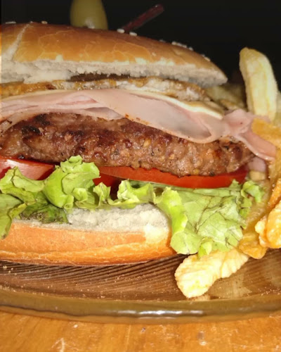 Opinii despre Lo de Saul Bodegon în Santa Rosa - Gastronomía y hostelería