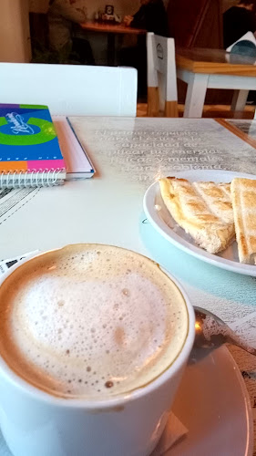 Opinii despre EdisonHouse în Trelew - Gastronomía y hostelería