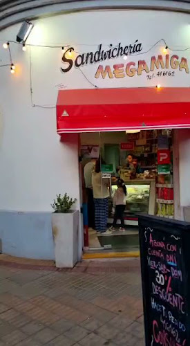 Opinii despre Sandwichería y fiambrería Mega Miga în Pergamino - Gastronomía y hostelería