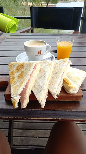 Opinii despre Terraza Cafeteria - Restaurante în Gualeguaychú - Gastronomía y hostelería