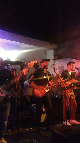 Opinii despre UNITO MISTOL patio în Santiago del Estero - Gastronomía y hostelería