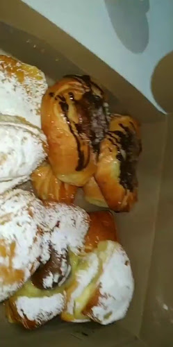 Con Canella Confitería