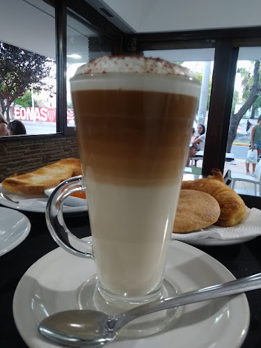 Tina cafetería - San Martín