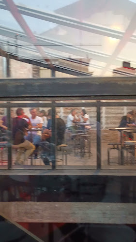 Opinii despre Plaza Pichincha în Rosario - Gastronomía y hostelería