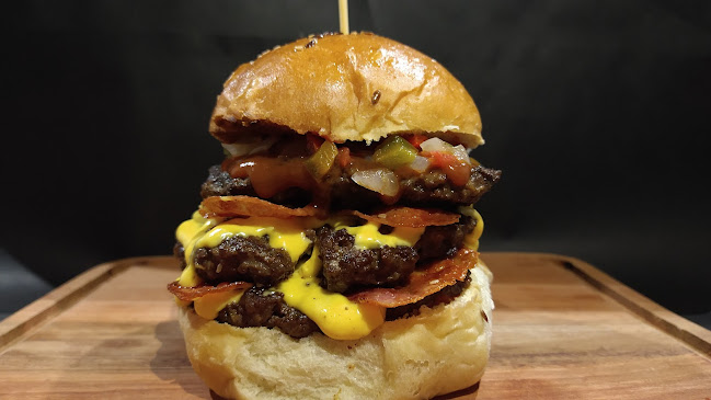 El Toro Burgers - Santa Fe de la Vera Cruz