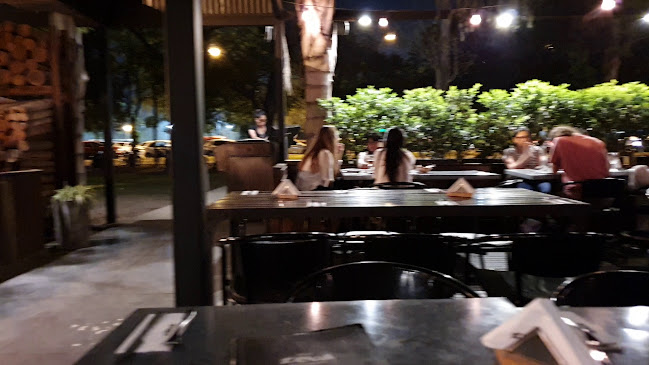 Pizza Zeta Parque Sarmiento Restaurante - Gastronomía y hostelería