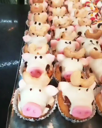 Confiteria Y Panaderia Santa Rosa - Gastronomía y hostelería