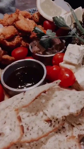 Av. Juan Domingo Perón 135, B1748 Gral. Rodríguez, Provincia de Buenos Aires