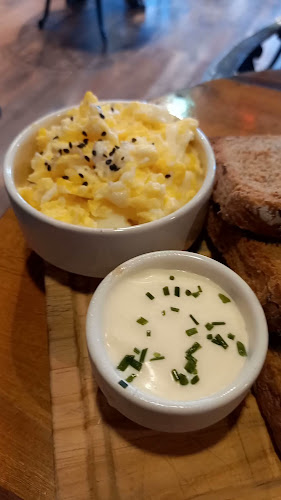 Opinii despre El Nazareno: Fábrica Familiar de Alfajores y Especialidades. în Córdoba - Gastronomía y hostelería