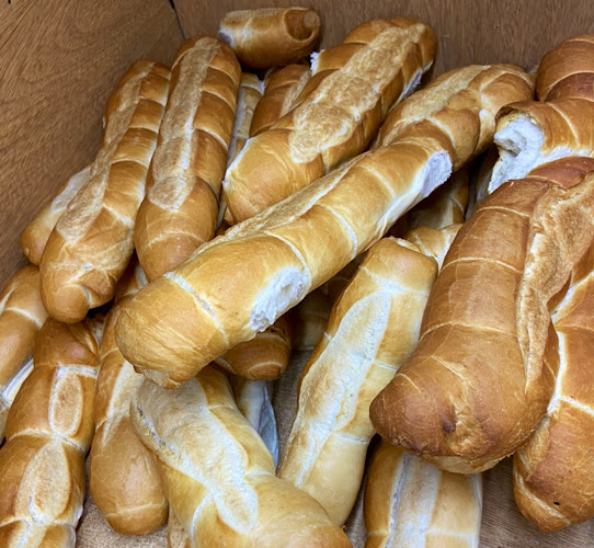 Opinii despre PANADERÍA & CONFITERÍA MALVINAS ARGENTINAS în Godoy Cruz - Gastronomía y hostelería