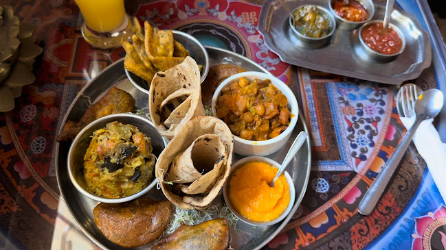 Opinii despre Elefante Bengal •ꜱᴀʙᴏʀᴇꜱ ᴅᴇ ʟᴀ ɪɴᴅɪᴀ• în BOF - Gastronomía y hostelería