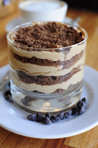 285 Restaurant & Bar