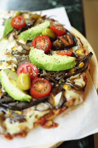 285 Restaurant & Bar