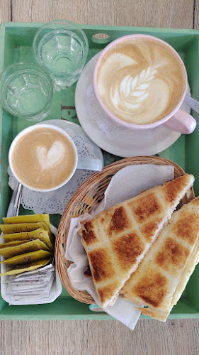 Opinii despre Amoratto Panes, Helados & Café în S3000GFR - Gastronomía y hostelería