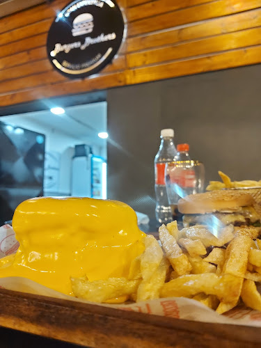 Opinii despre Burgers Brothers în Banda del Río Salí - Gastronomía y hostelería