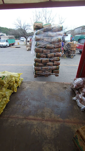 Comentarii opinii despre Mercado de Productores y Abastecedores de Frutas, Verduras y Hortalizas de Santa Fe S.A.
