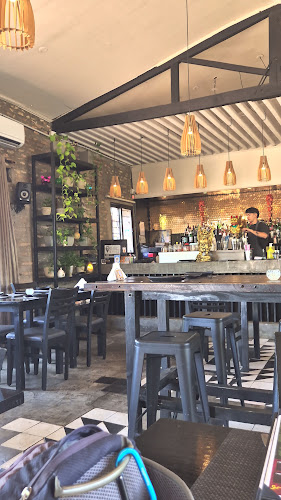 Opinii despre Nómades Sushi Bar & Restaurante Gourmet în Posadas - Gastronomía y hostelería