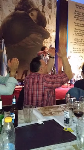 Opinii despre NK ATENEO în Río Gallegos - Gastronomía y hostelería