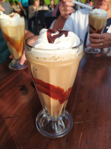 VXJ3+9VW, Mal. de la Marina, Miraflores 15074, Perú