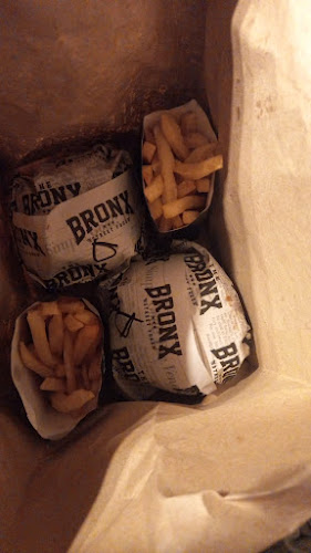 Comentarii opinii despre The Bronx Street Food