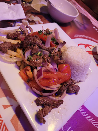 Pisco Restaurant and Bar - Gastronomía y hostelería