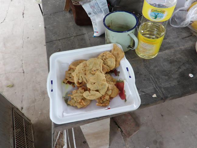 LA HERRADURA POINT BEACH