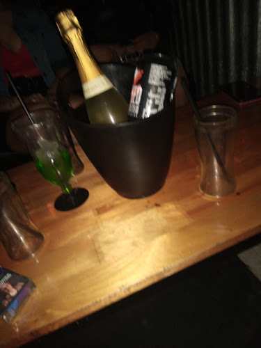 Opinii despre Candys Adrogue Bar - Pool în Adrogué - Gastronomía y hostelería