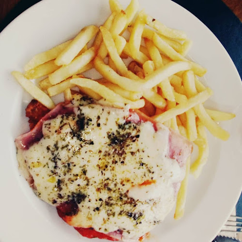 Brasov Grill & Bowl - Pilar