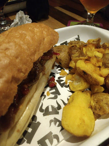 Av. Pedro de Osma 144, Lima 15063, Perú