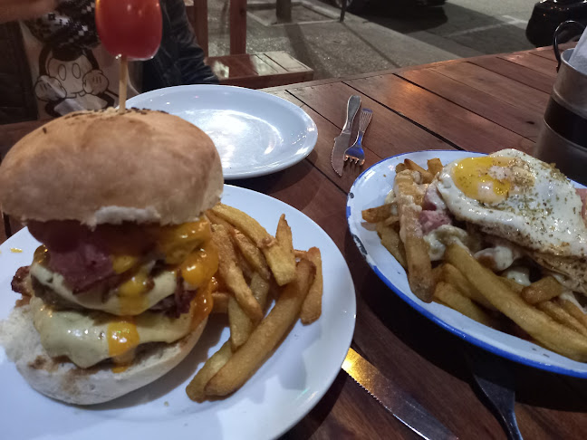 Opinii despre Maria Amores Resto-Bar -Gral.pico La Pampa în Gral. Pico - Gastronomía y hostelería