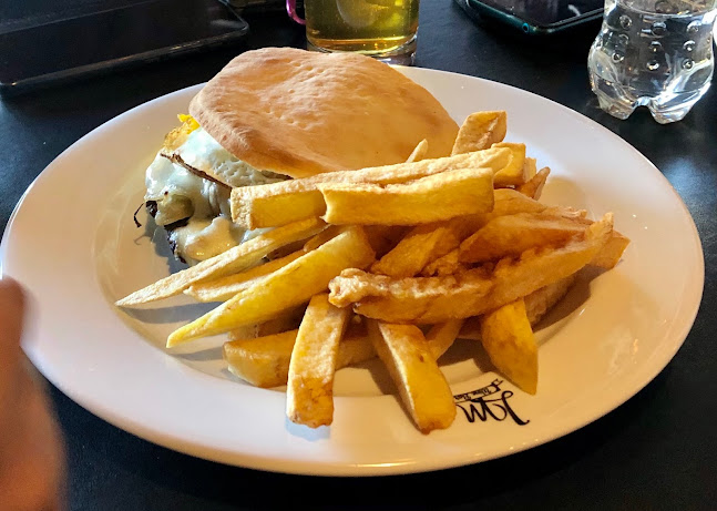 Opinii despre La Marta în Río Gallegos - Gastronomía y hostelería