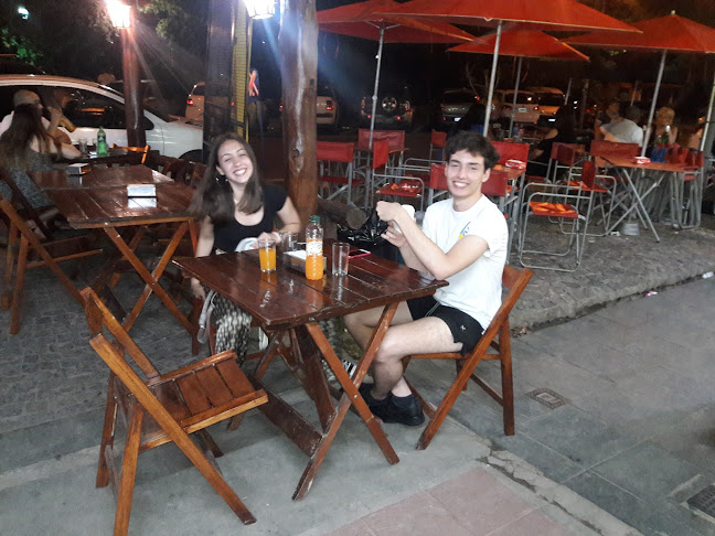 Pizzería el Surtidor