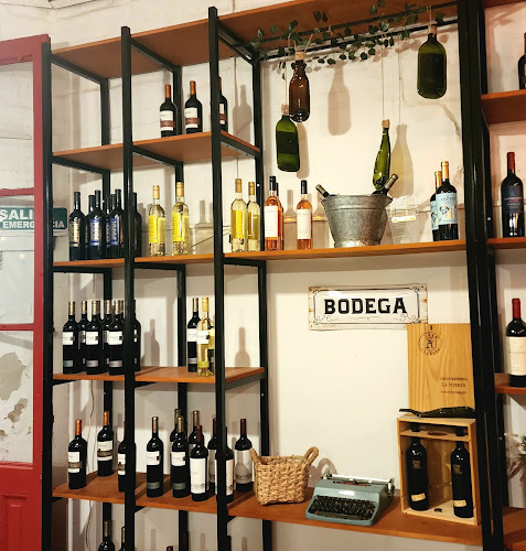 Av. Hipólito Yrigoyen 191, H3700 Sáenz Peña, Chaco